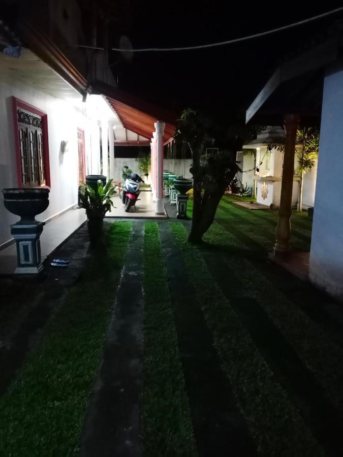 Relax Homestay Tangalle Dış mekan fotoğraf